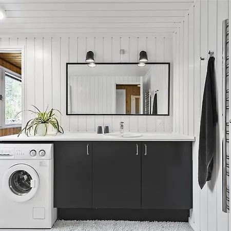 2631 Nexø - Fjælstaunijn 6 Feriehus *